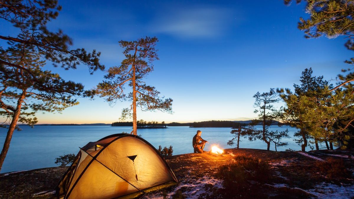 Những địa điểm cắm trại đẹp nhất thế giới