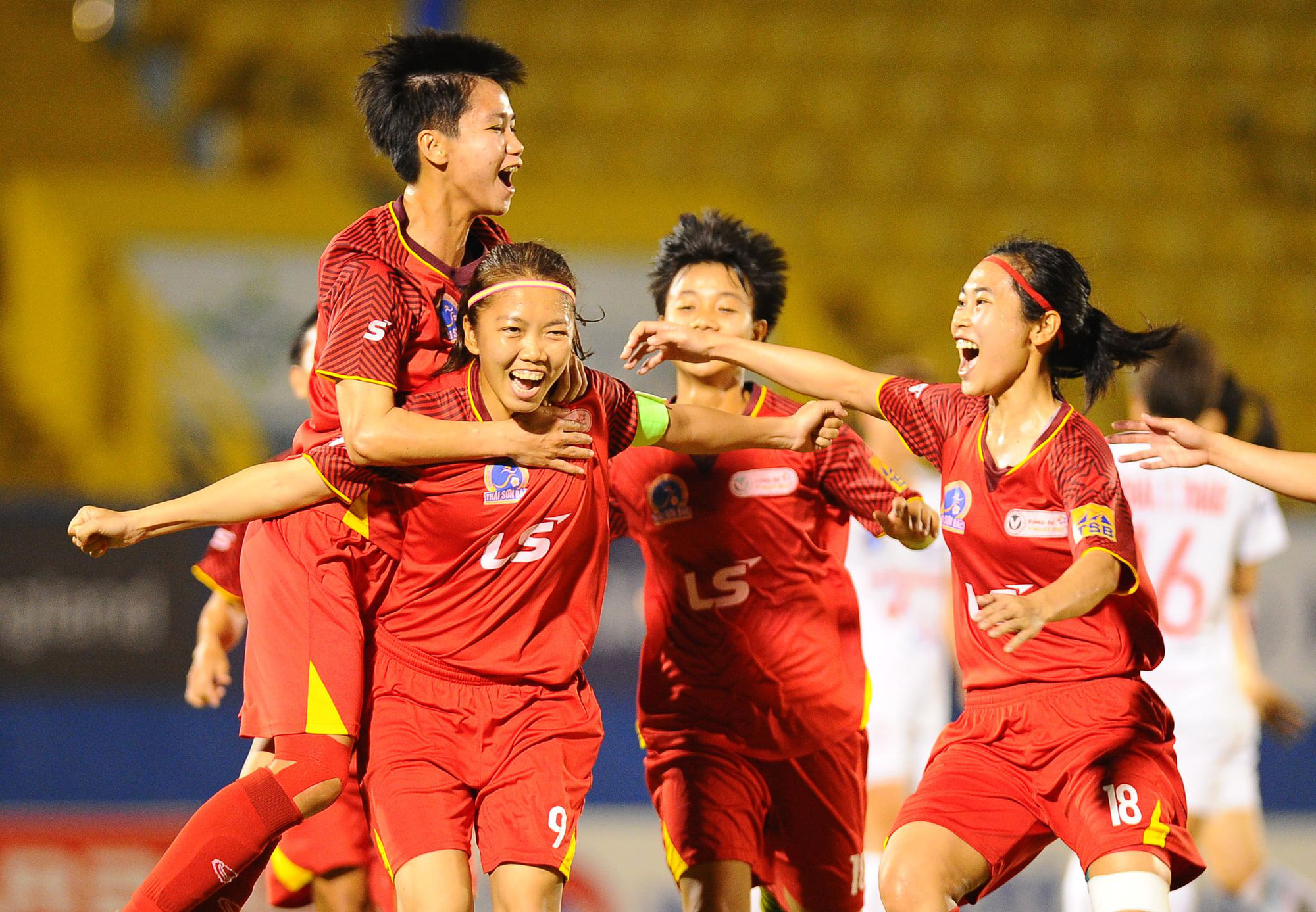 Đợt tập huấn của đội tuyển nữ quốc gia được chia làm 3 giai đoạn